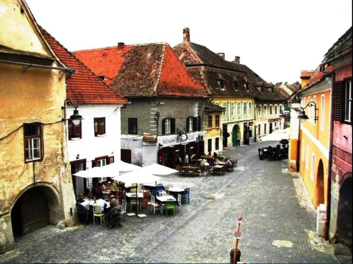 Appartement Crown Jewels Centre Sibiu Extérieur photo