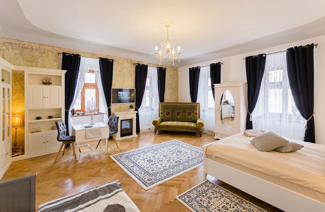 Appartement Crown Jewels Centre Sibiu Extérieur photo