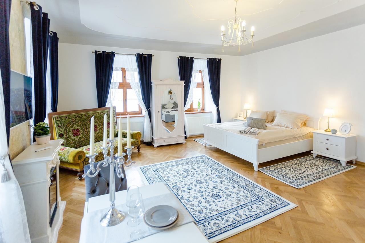 Appartement Crown Jewels Centre Sibiu Extérieur photo