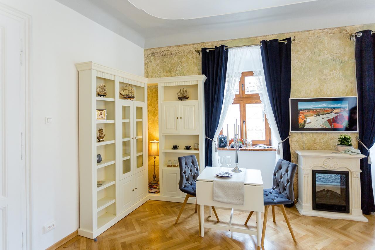 Appartement Crown Jewels Centre Sibiu Extérieur photo
